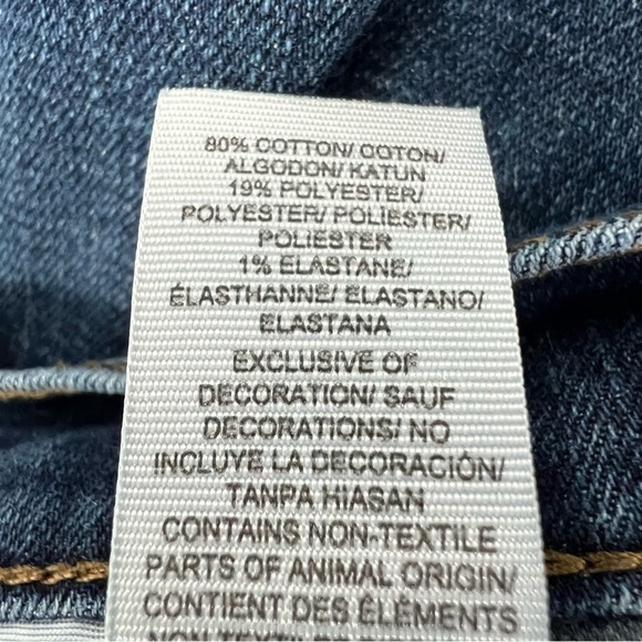 Lucky Brand Men’s 410 Athletic Fit Blue Jeans Sz W36/L32 Actual Inseam 31” - Picture 8 of 10